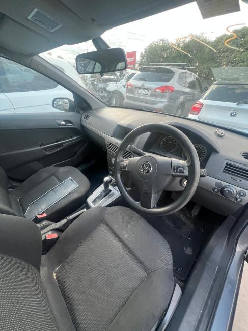 holden Astra AH May 2005 Parts & Wrecking