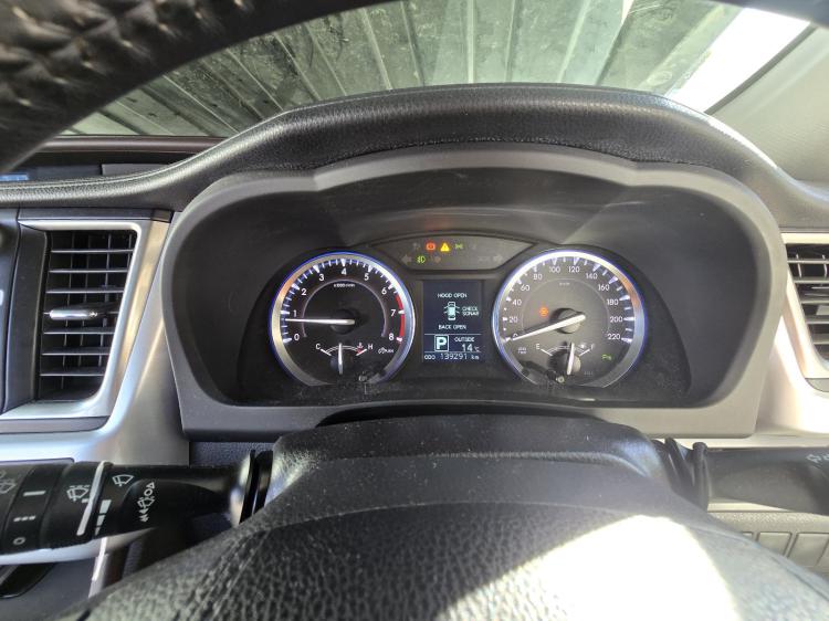 toyota Kluger GSU55R GLX Aug 2016 Parts & Wrecking