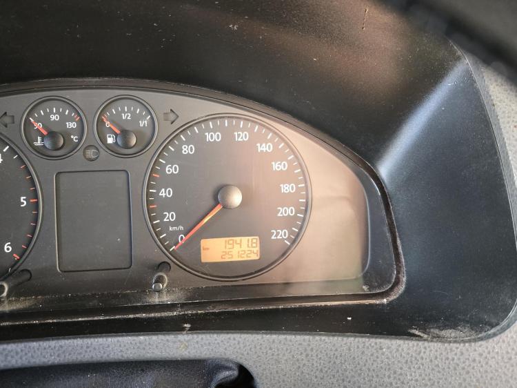 volkswagen Transporter T5 2.5 TDI Jul 2011 Parts & Wrecking