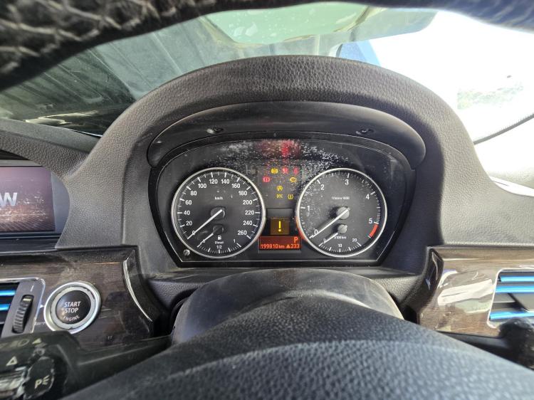 bmw 3 Series E90 320D LIFESTYLE May 2010 Parts & Wrecking