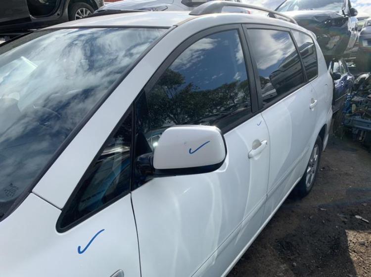 toyota Avensis Verso 2005 Parts & Wrecking