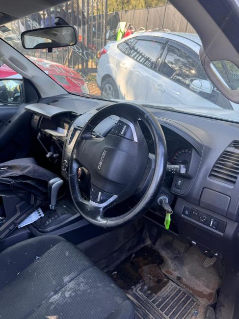 isuzu D Max 2019 Parts & Wrecking
