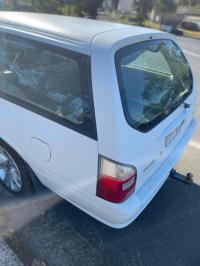 2003 Ford Falcon image 9