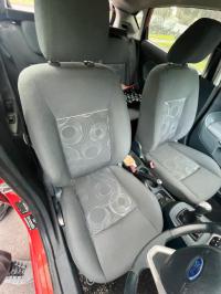 2013 Ford Fiesta WT image 9