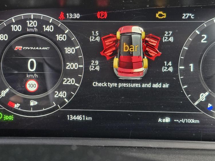 land rover Range Rover Velar L560 D240 R-DYNAMIC SE Oct 2019 Parts & Wrecking