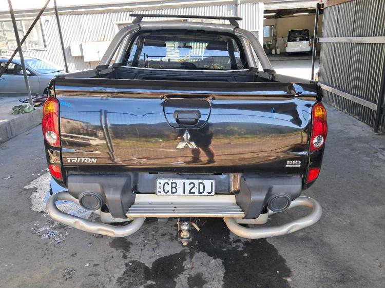 mitsubishi Triton MN Aug 2014 Parts & Wrecking