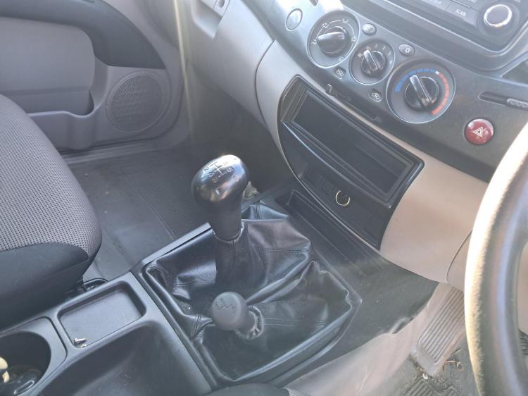 mitsubishi Triton MN Dec 2014 Parts & Wrecking