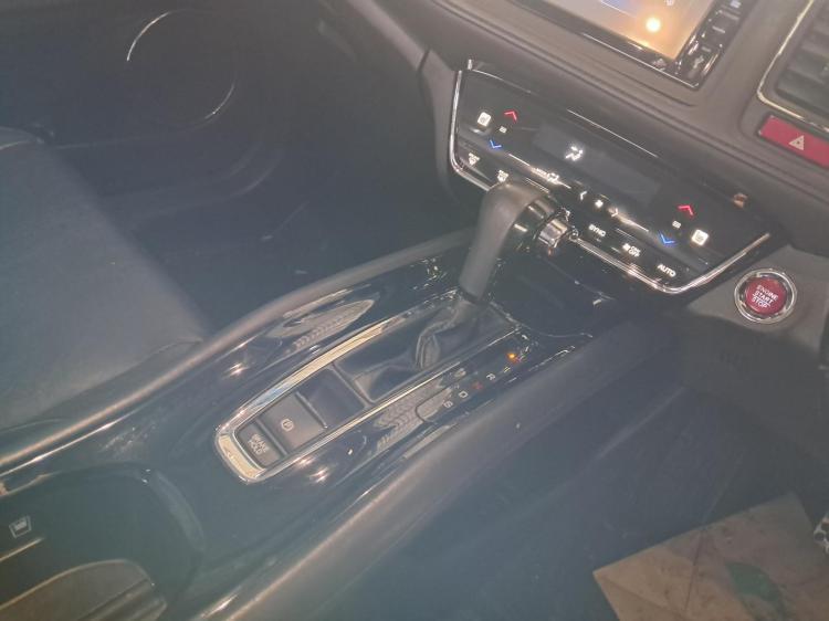honda Hrv Aug 2017 Parts & Wrecking