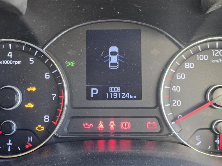 kia Cerato YD S PREMIUM Dec 2014 Parts & Wrecking