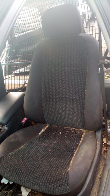 holden Commodore EXECUTIVE Jan 2006 Parts & Wrecking