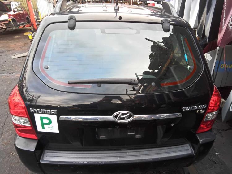 hyundai Tucson CITY Jul 2006 Parts & Wrecking
