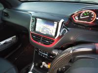 2013 Peugeot 208 GTI image 9