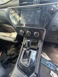 2016 Toyota Corolla image 9