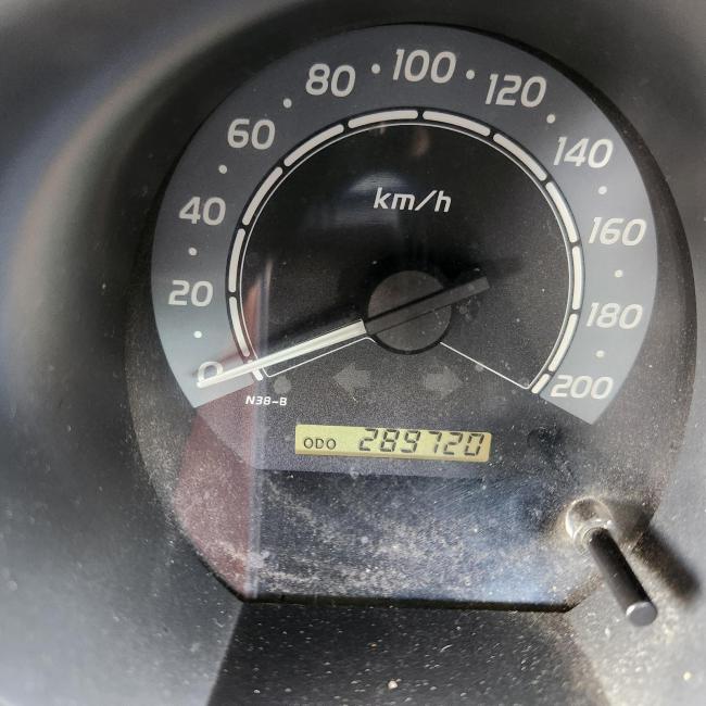 toyota Hilux KUN26R SR Apr 2007 Parts & Wrecking