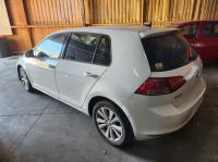 2015 Volkswagen Golf GOLF image 9