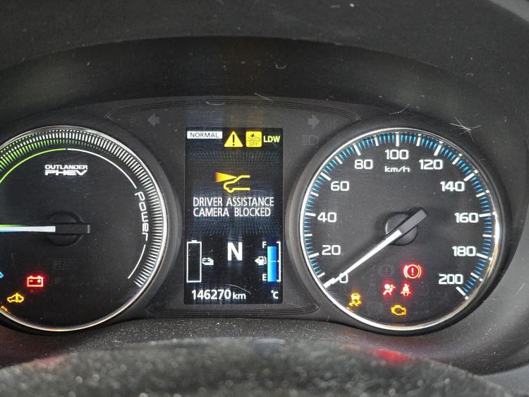 mitsubishi Outlander ZK EXCEED PHEV Oct 2017 Parts & Wrecking