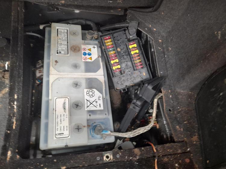 aston martin Db7 6.0I AUTO 5SPD RWD COUPE Dec 2002 Parts & Wrecking