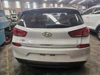 2018 Hyundai I30 PD 2.0L G4NC AUTO 6SPD FWD ACTIVE image 9