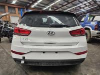 2023 Hyundai I30 PD 2.0L G4NC AUTO 6SPD FWD V4 image 9