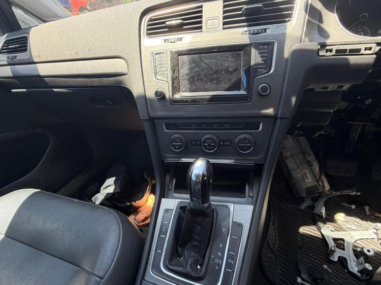 volkswagen Golf 2013 Parts & Wrecking