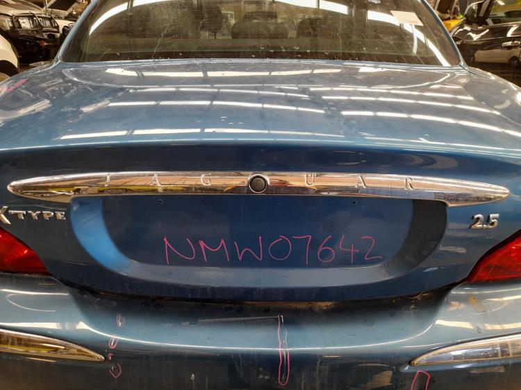 jaguar X Type 2.5L AJ-V6 AUTO 5SPD AWD SE Jan 2003 Parts & Wrecking