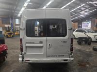 2017 Ldv V80 2.5DT AMT 6SPD FWD LWB MID ROOF image 9
