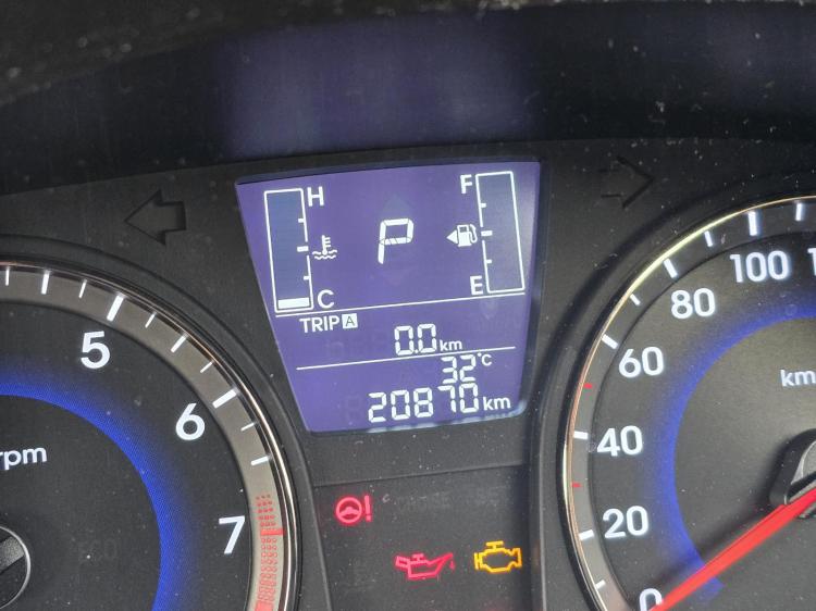 hyundai Accent RB ACTIVE May 2016 Parts & Wrecking