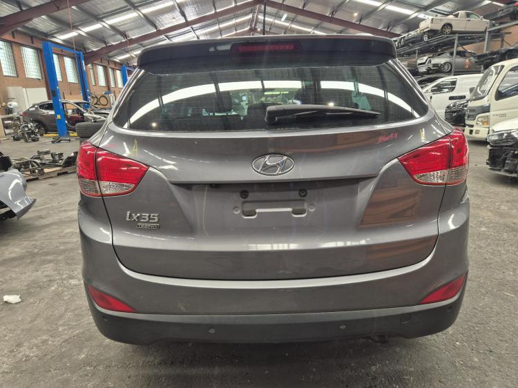 hyundai Ix35 2.0L G4NC AUTO 6SPD FWD SE Apr 2014 Parts & Wrecking