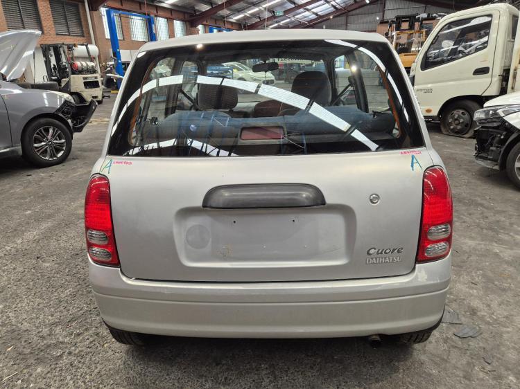 daihatsu Cuore 1.0L EJ-DE AUTO 3SPD FWD Oct 2002 Parts & Wrecking