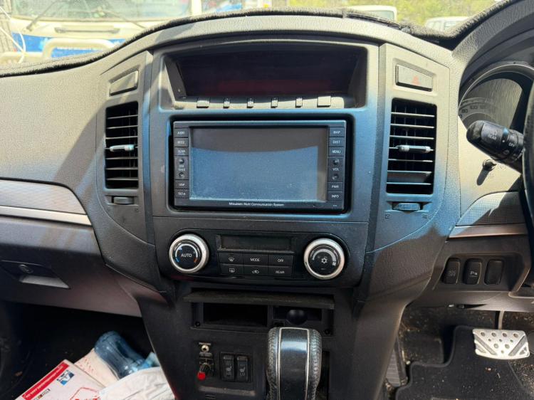 mitsubishi Pajero NS 2008 Parts & Wrecking