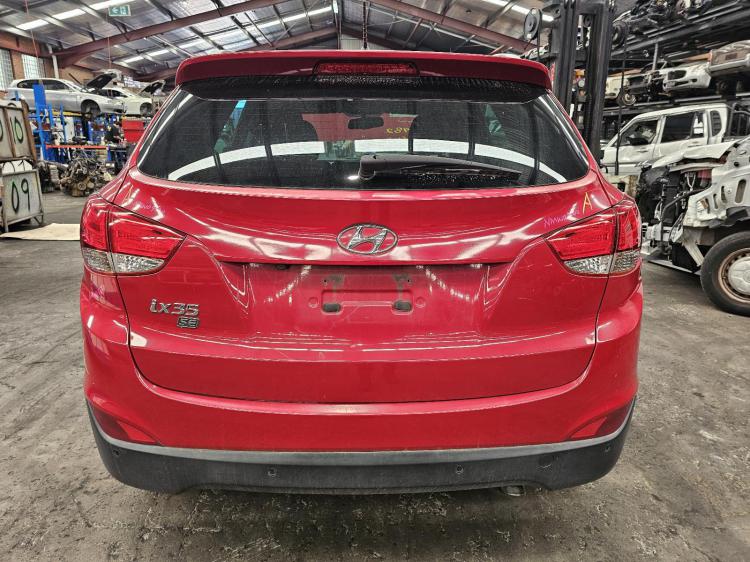 hyundai Ix35 2.0L G4NC AUTO 6 SPD FWD ELITE Dec 2014 Parts & Wrecking
