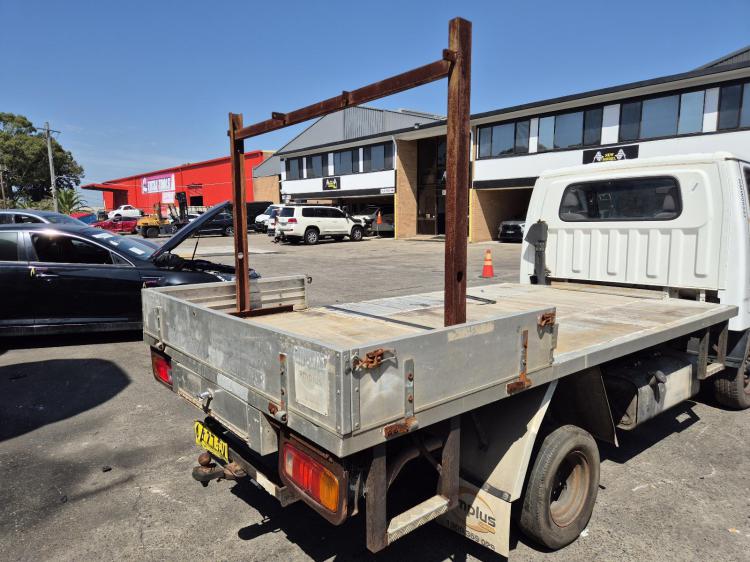 kia K2700 TU 2.7DT MAN 6 SPD RWD SOLID CAB TYPE May 2004 Parts & Wrecking