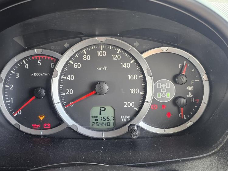 mitsubishi Triton MN GLX-R Dec 2010 Parts & Wrecking