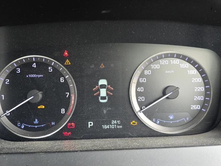 hyundai Sonata LF PREMIUM Jan 2015 Parts & Wrecking