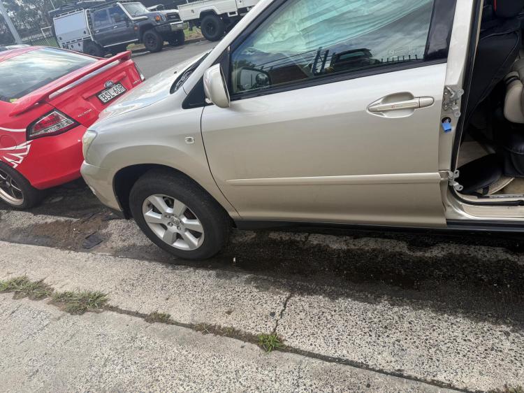 lexus Rx 2005 Parts & Wrecking