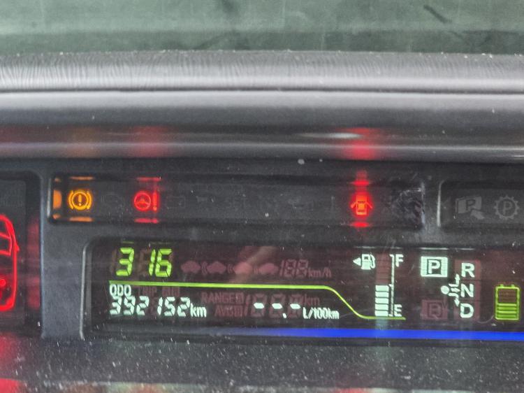 toyota Prius ZVW40R WAGON Jun 2014 Parts & Wrecking