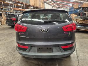 2014 Kia Sportage SL 2.0I G4NC AUTO 6SPD FWD SI PREMIUM image 9