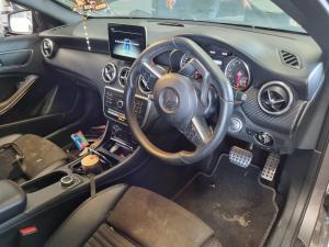 2018 Mercedes Benz A Class A 200 W176 image 9