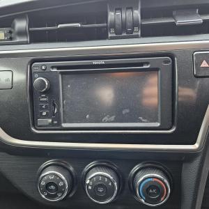 2014 Toyota Corolla ZRE182R image 9