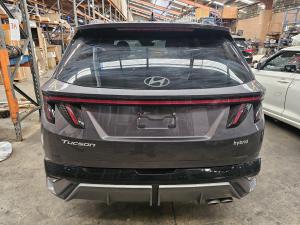 2025 Hyundai Tucson NX4 N-LINE 1.6T G4FT HEV HYBRID 6SPD 4WD ELITE image 9