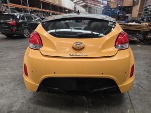 2013 Hyundai Veloster 1.6L G4FD AUTO DCT 6SPD FWD FS2 image 9