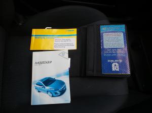 2010 Mazda 3 BL image 9