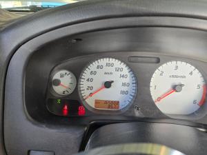 2011 Nissan Navara D22 ST-R image 9