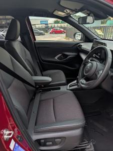 2025 Toyota Yaris CROSS image 9