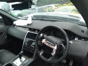 2019 Land Rover Discovery L550 image 9