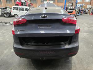 2015 Kia Cerato YD 1.8L G4NB AUTO 6SPD FWD S PREMIUM image 9