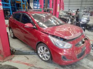 2017 Hyundai Accent image 9