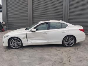 2014 Nissan Infinity Q50 image 9