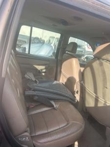 2003 Ford Explorer image 9