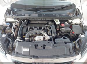 2014 Peugeot 308 image 9